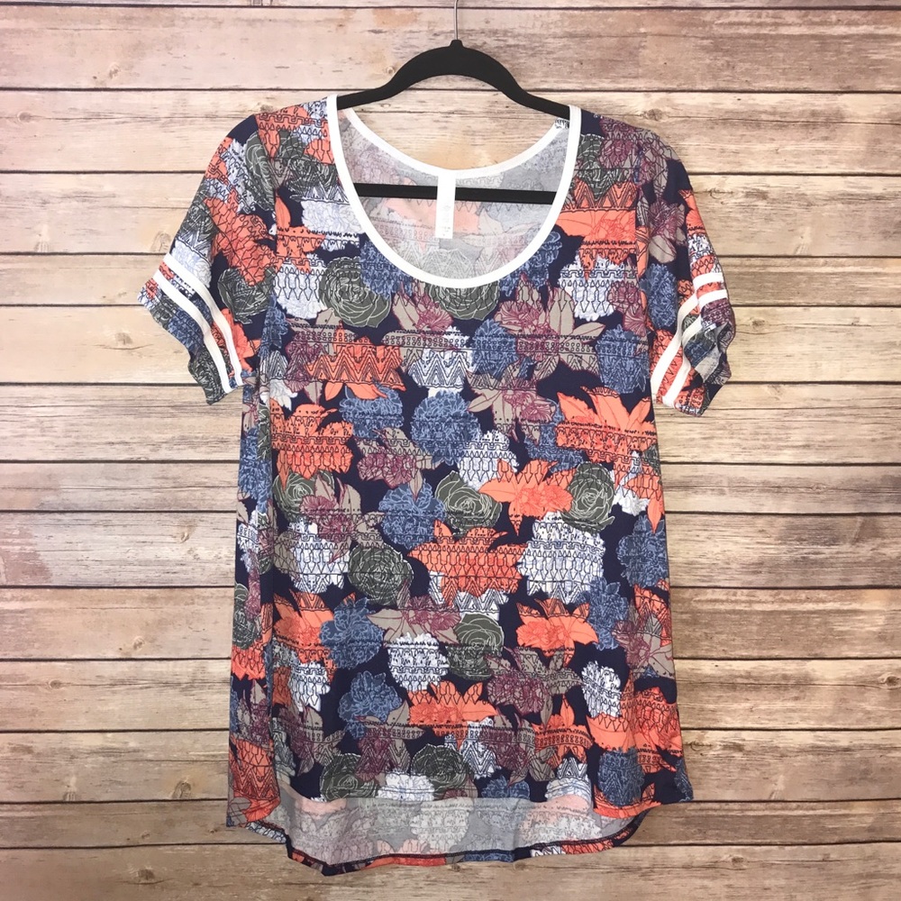 LuLaRoe Classic T